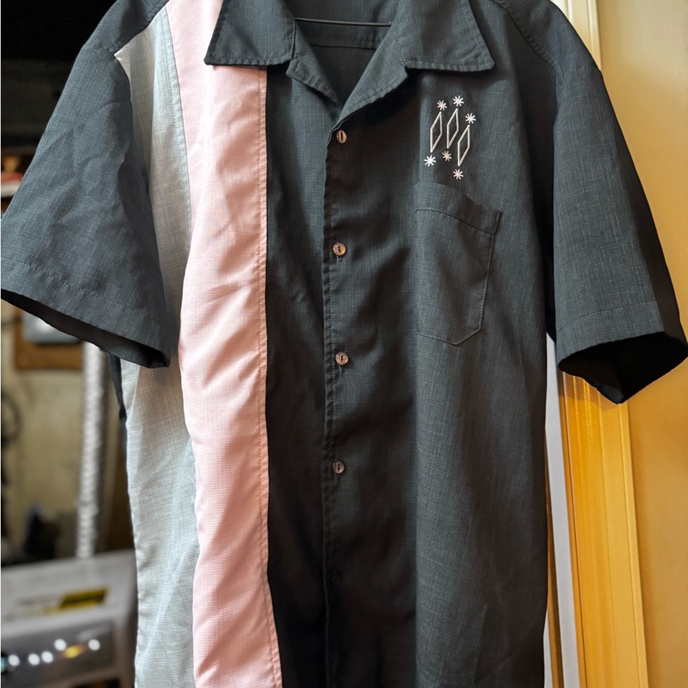 Casual Men’s Bowling Shirt